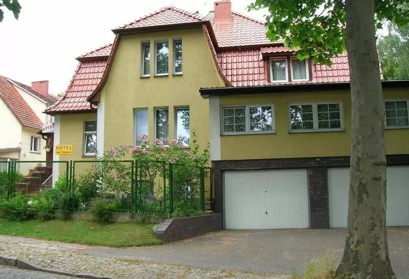 ホテル Pod Platanami