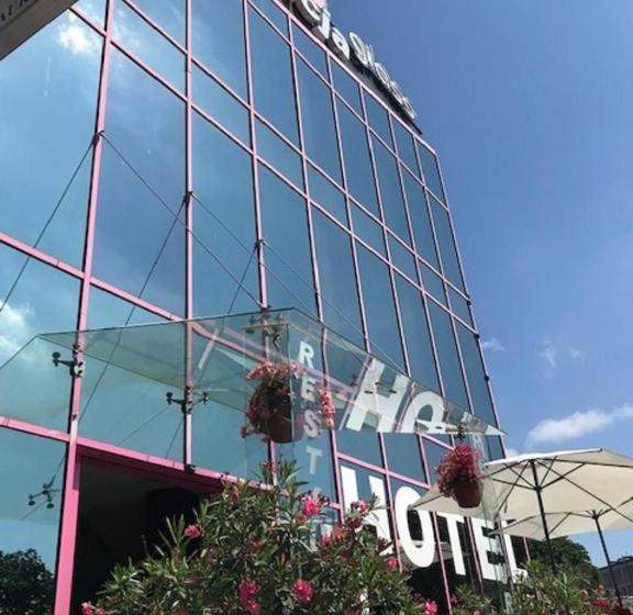 酒店 & Restauracja Glass