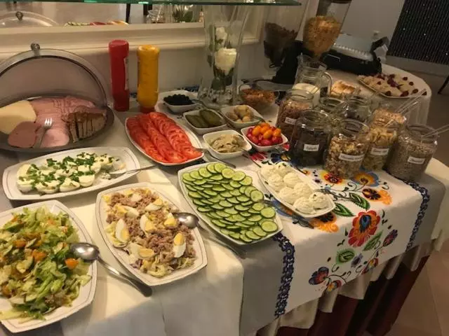 Hotelli & Restauracja Glass