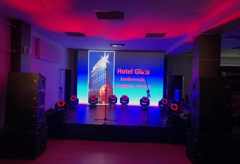 酒店 & Restauracja Glass