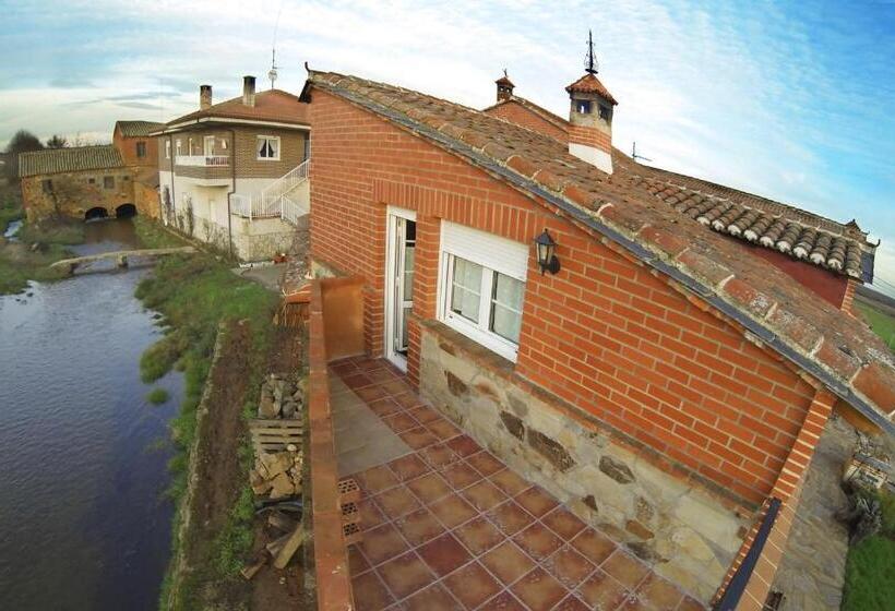 هتل Rural La Rosa De Los Tiempos