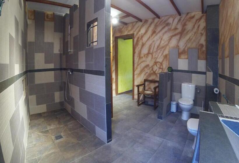 هتل Rural La Rosa De Los Tiempos