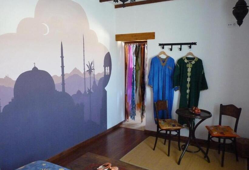 هتل Rural La Rosa De Los Tiempos