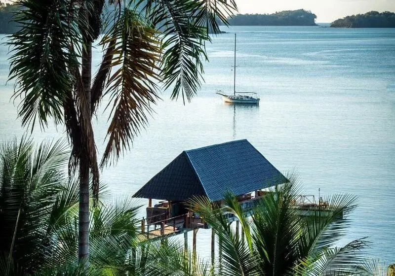هتل Seagull Cove Resort