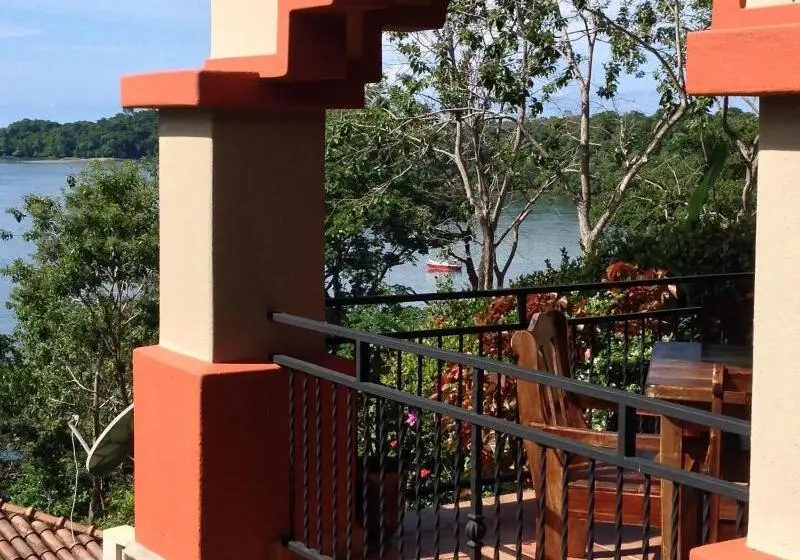 هتل Seagull Cove Resort