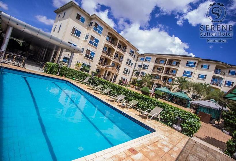 Fotos del hotel Serene Suites:  2