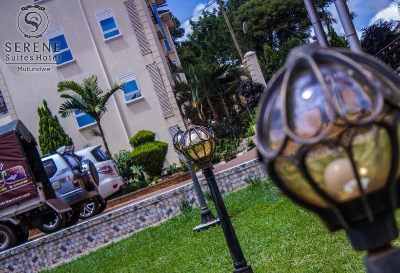 Fotos del hotel Serene Suites:  19