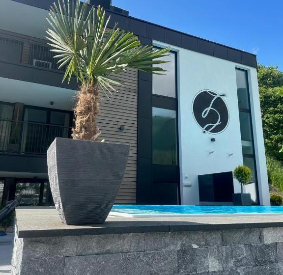 בית מלון כפרי Zalwonder