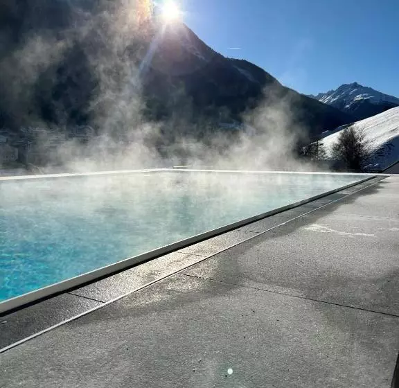 Hotelli Zalwonder