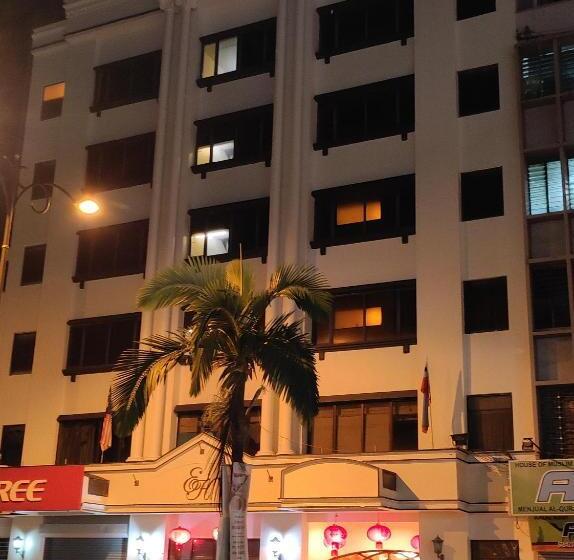 The Executive Hotel Lahad Datu