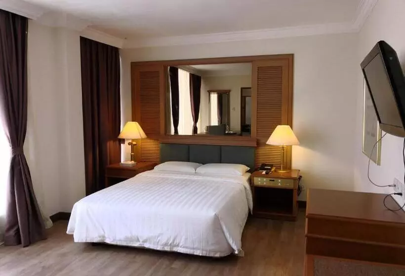 The Executive Hotel Lahad Datu