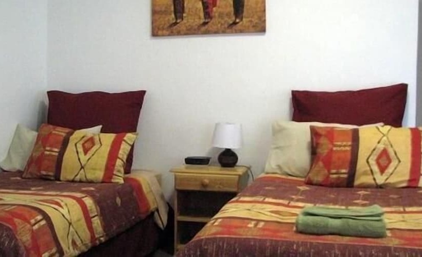 פנסיון Magnolia Place Guest Houses