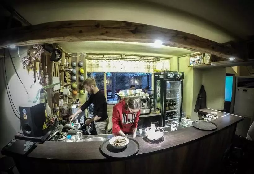 Arka Hostel