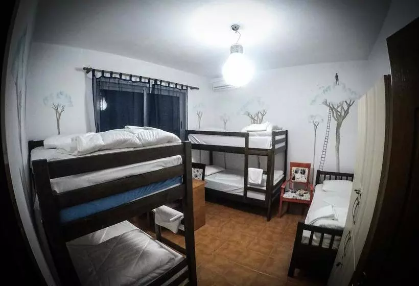 Arka Hostel