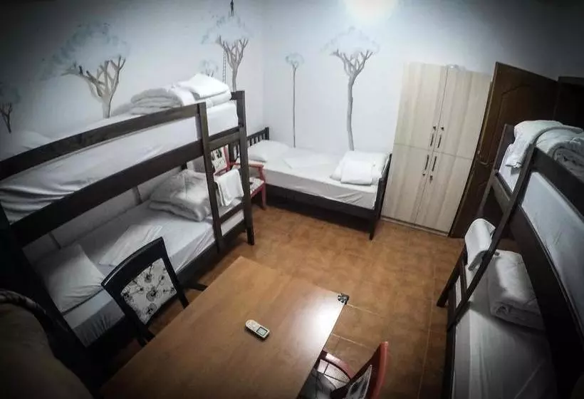 Arka Hostel