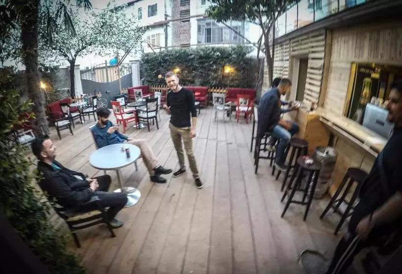 Arka Hostel