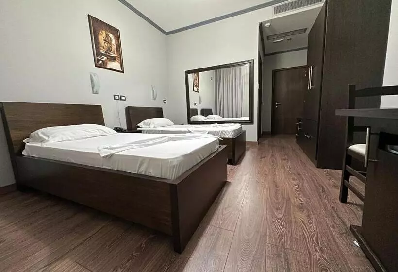 Aamiaismajoitus (B&B) Panorama Hotel Central