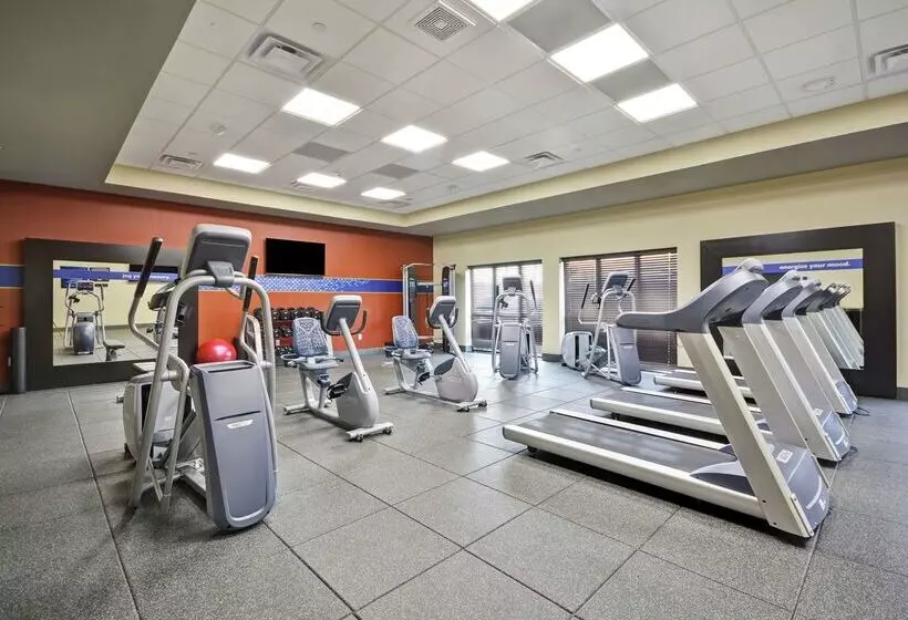 Hotelli Hampton Inn Blue Ash/cincinnati