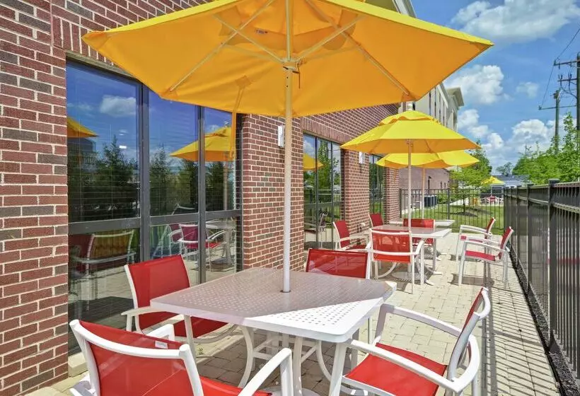 Hotelli Hampton Inn Blue Ash/cincinnati