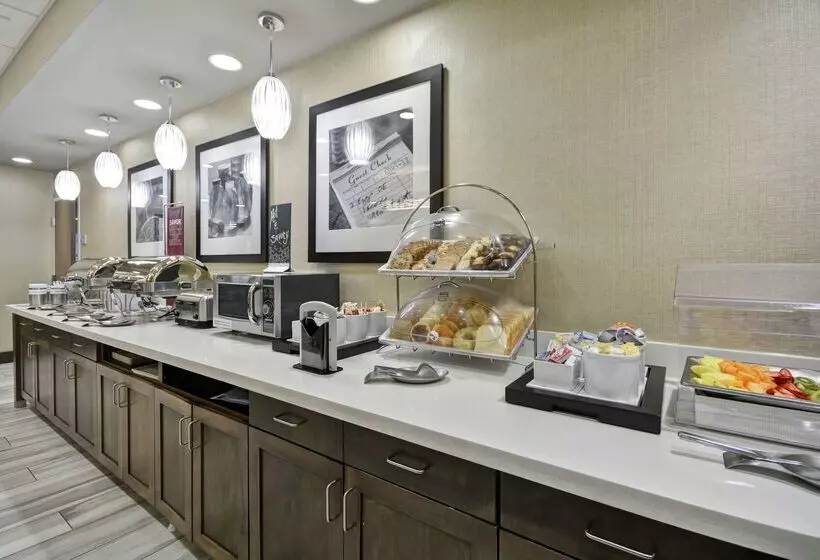 Hotelli Hampton Inn Blue Ash/cincinnati