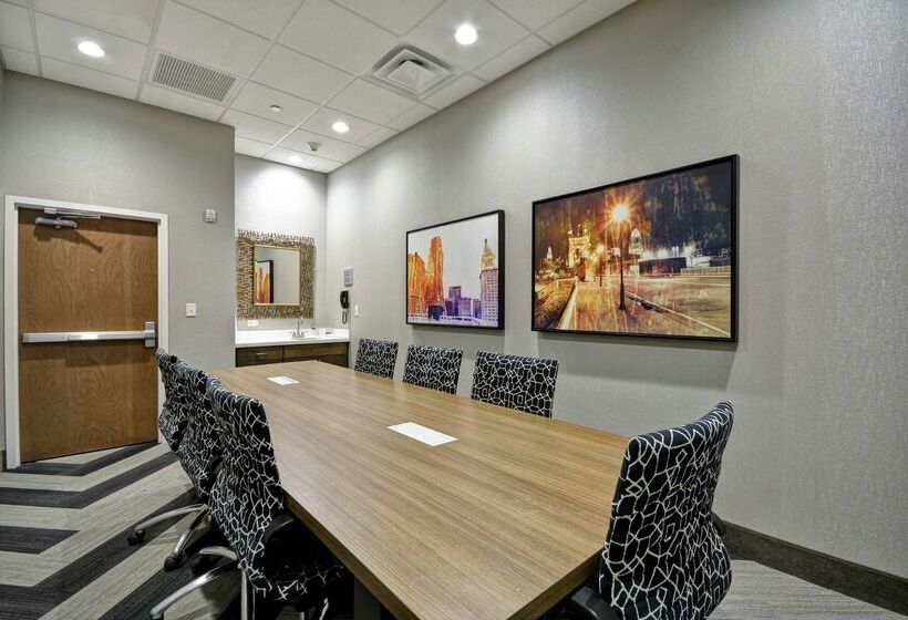 فندق Hampton Inn Blue Ash/cincinnati