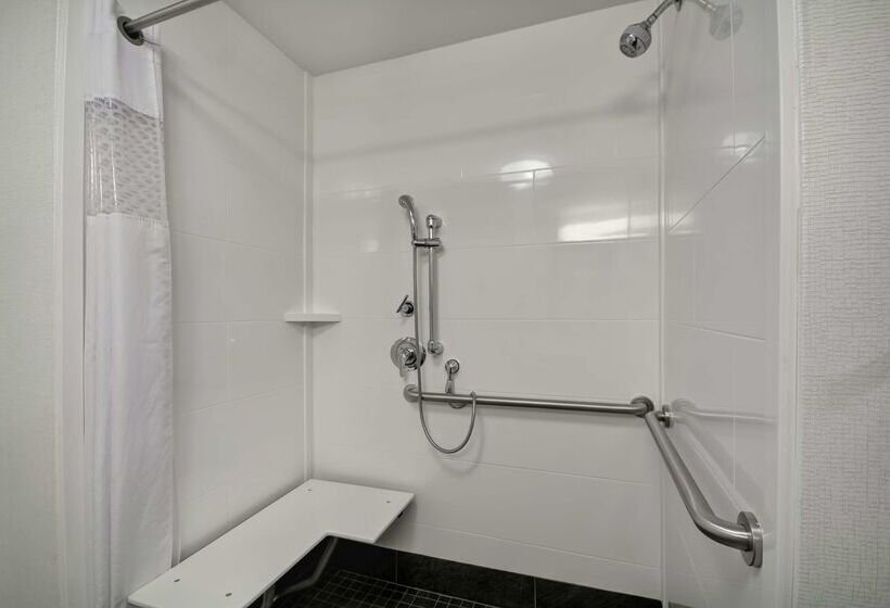 فندق Hampton Inn Blue Ash/cincinnati