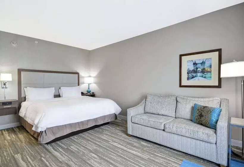 Hotelli Hampton Inn Blue Ash/cincinnati