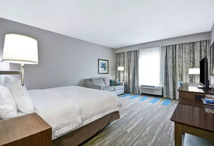 Hotelli Hampton Inn Blue Ash/cincinnati