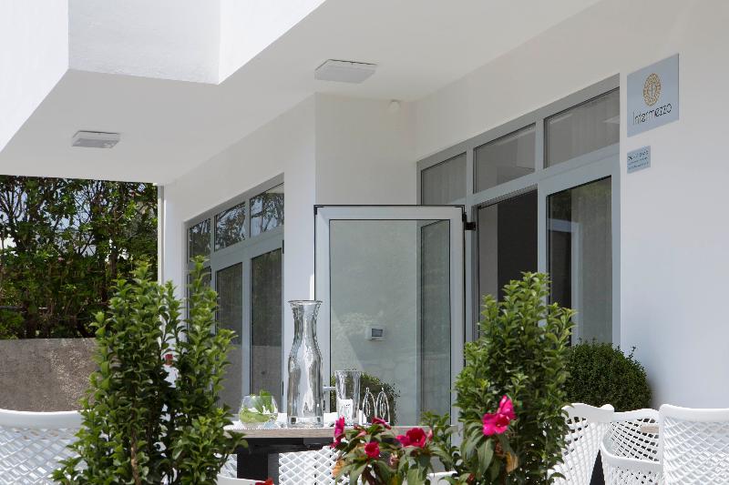 Boutique Hotel Intermezzo   Pag Centre