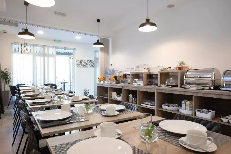 Boutique Hotel Intermezzo   Pag Centre