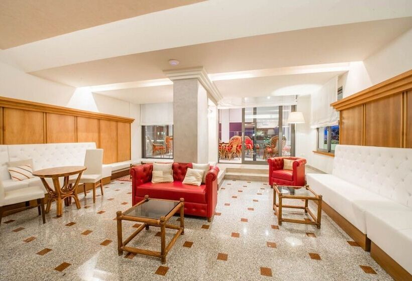 בית מלון כפרי Mayer