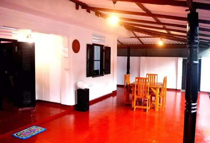 Hotel Muthu Villa