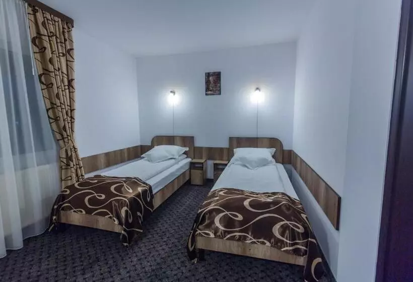 هتل Raxand Residence