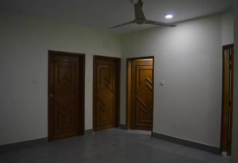 هتل Quality Home