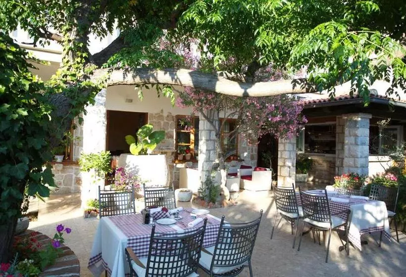 هتل Villa Barbat