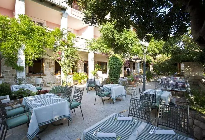 هتل Villa Barbat