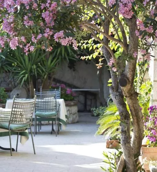 هتل Villa Barbat