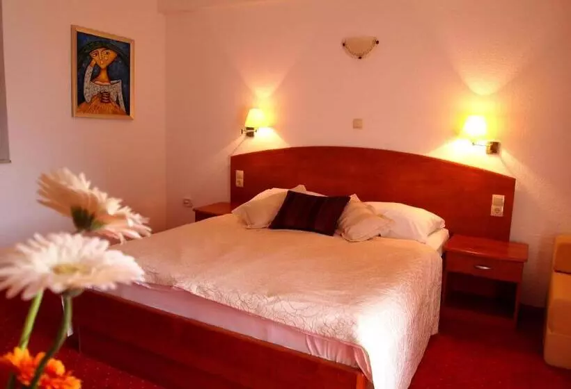 هتل Villa Barbat