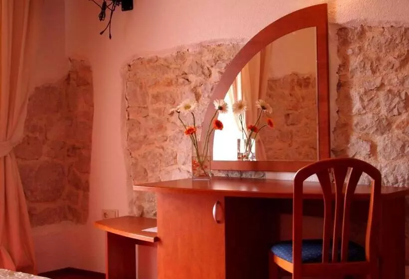 هتل Villa Barbat