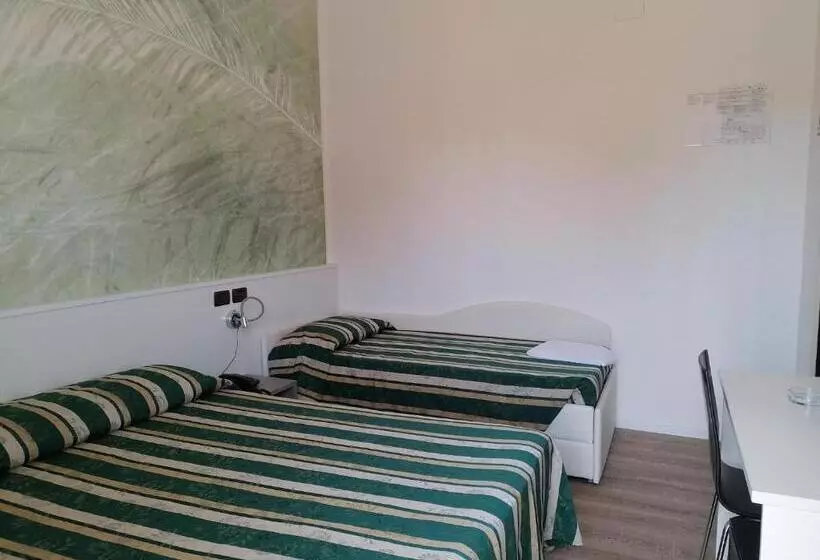 هتل Villa Maria