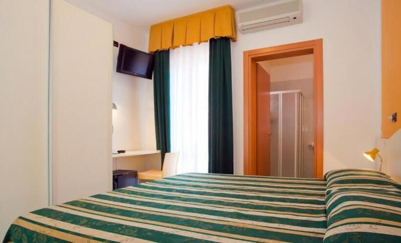 Отель Villa Maria