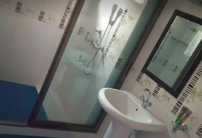 استراحتگاه Novem Inn Sylhet