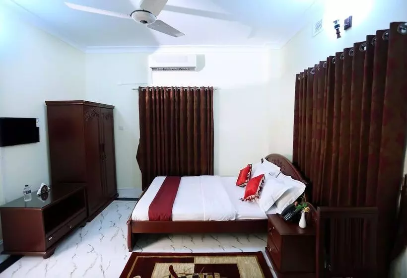 استراحتگاه Novem Inn Sylhet