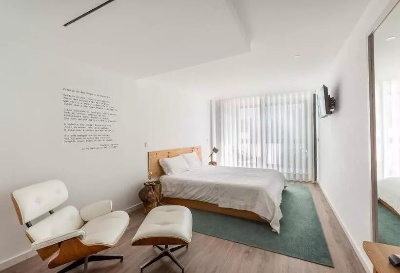 ホテル Autor Guesthouse