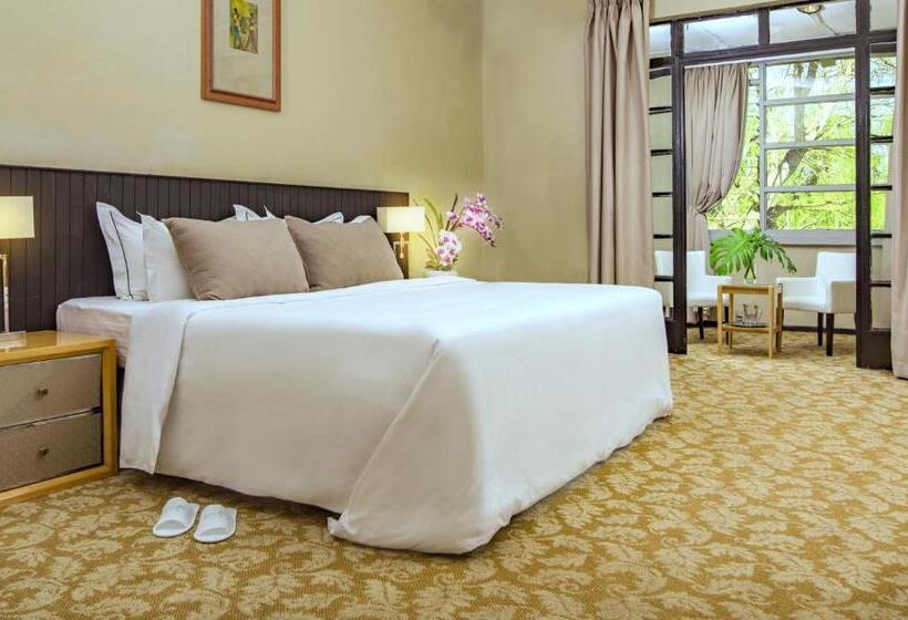 هتل Heritage By Serendib