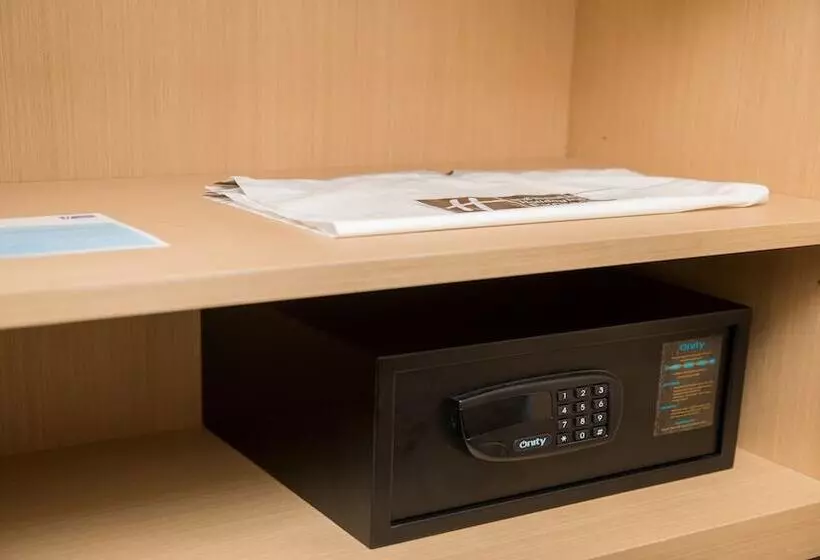 Hotelli Holiday Inn Express Chifeng Hongshan By Ihg