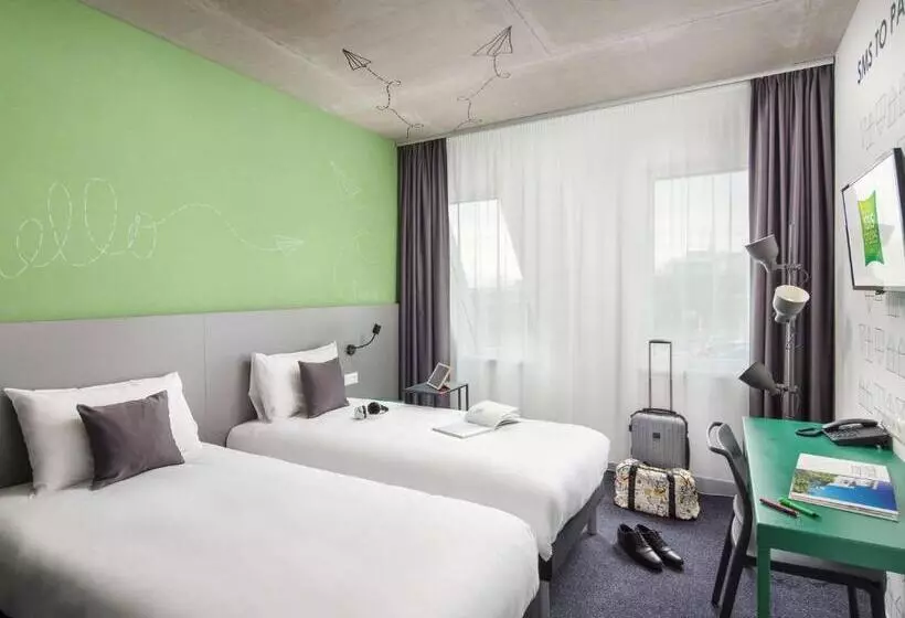 ホテル Ibis Styles Budapest Airport