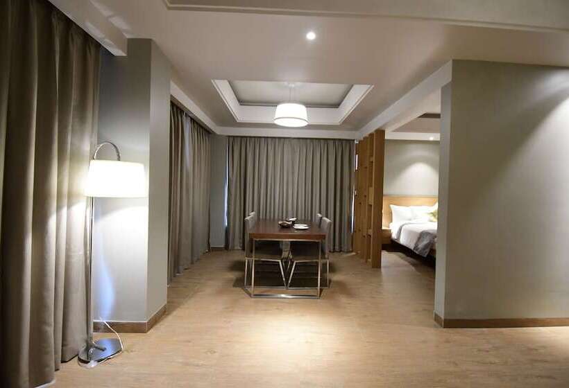 Hotel Kiranshree Grand