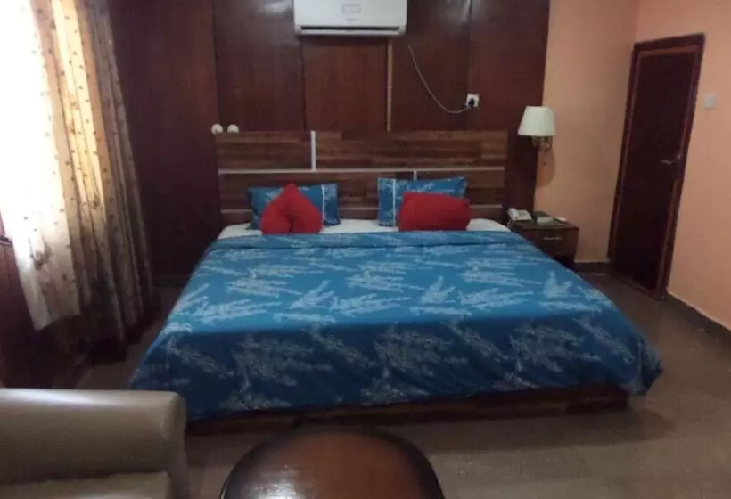 هتل Koltol Paradise Inn