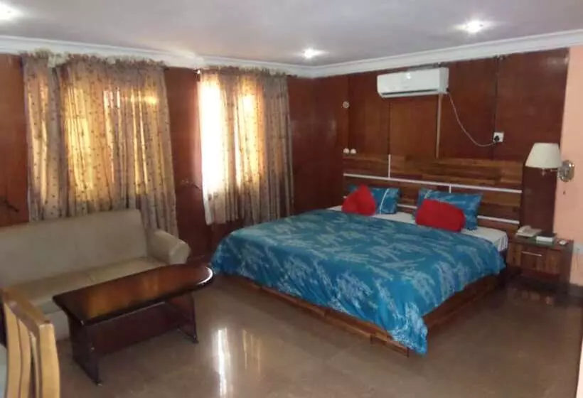 هتل Koltol Paradise Inn